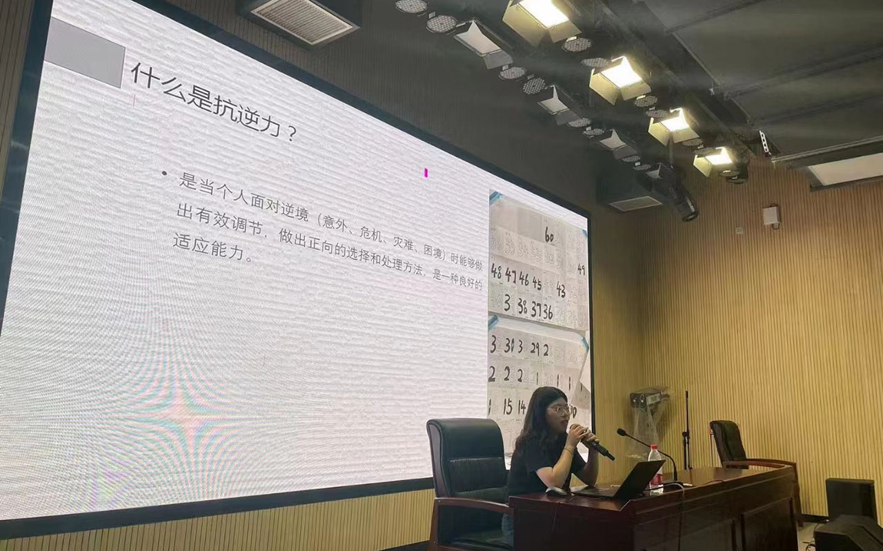 衡水董玉娣中学